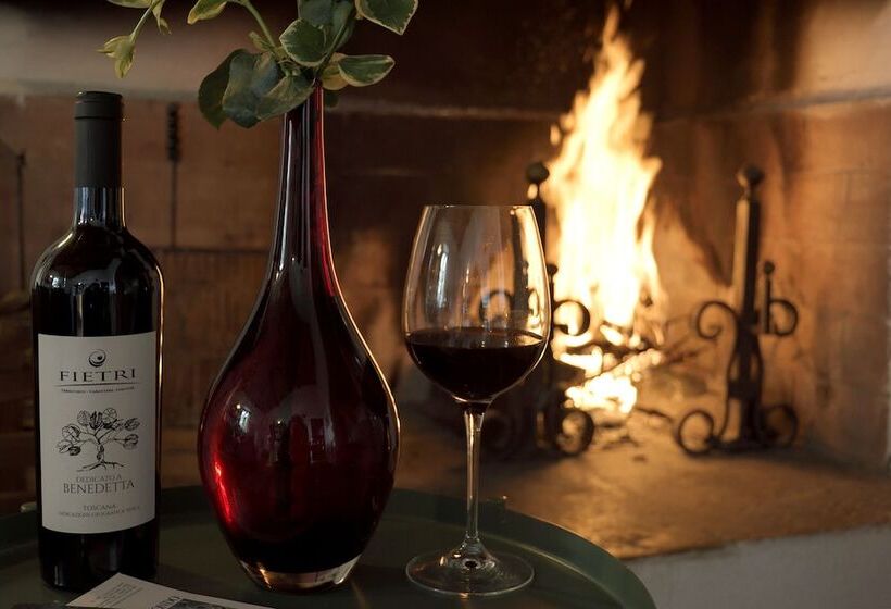 Сельский отель Azienda Agricola Di Fietri