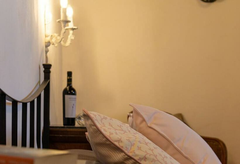 בית מלון כפרי Le Vignacce