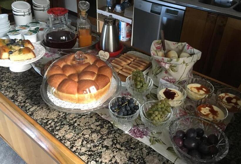 La Cri Bed & Breakfast