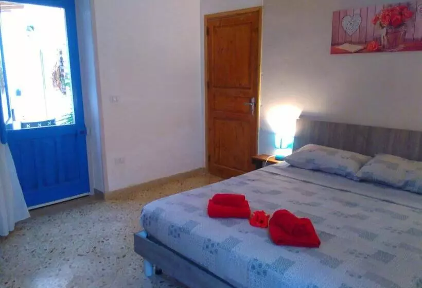 پانسیون Amélie House