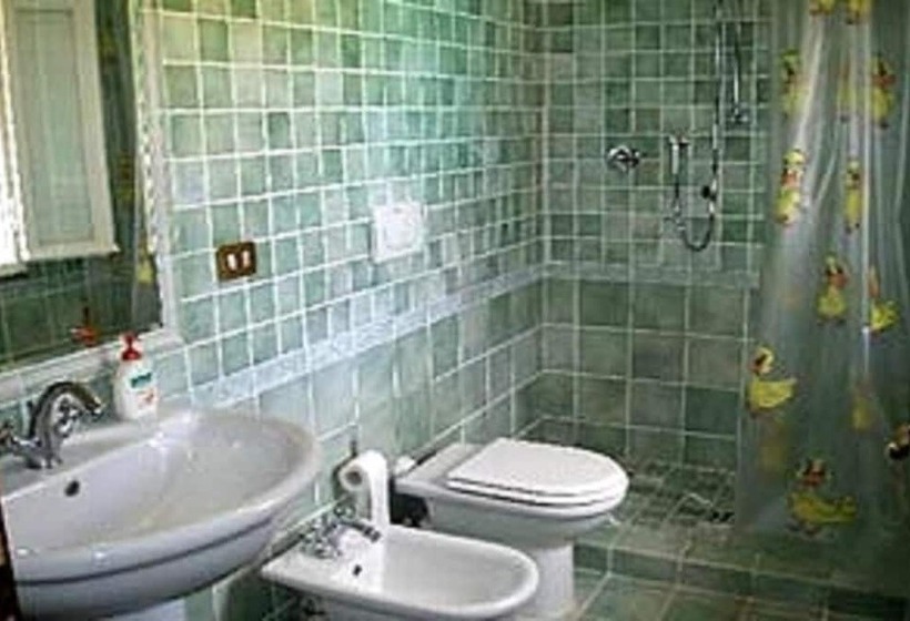 پانسیون Villa Tiglio