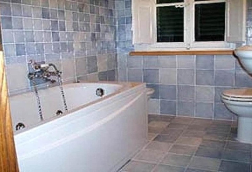 پانسیون Villa Tiglio