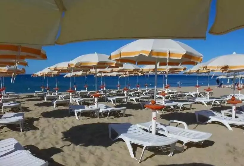 Lomakeskus Residence Poseidon Villaggio