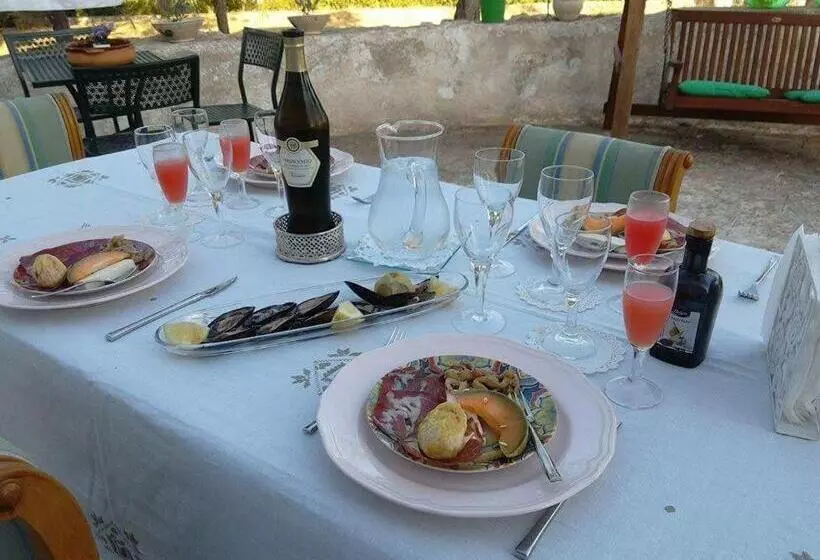 B&b Luxury Villa Olimpia Home Restaurant