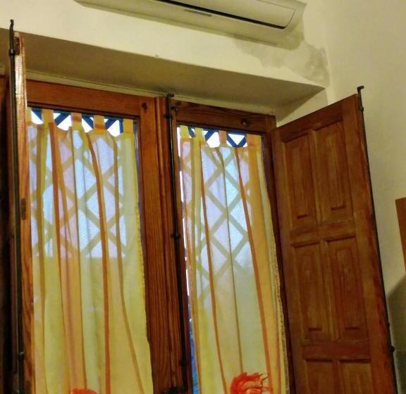 تختخواب و صبحانه Villa Rosa Maria