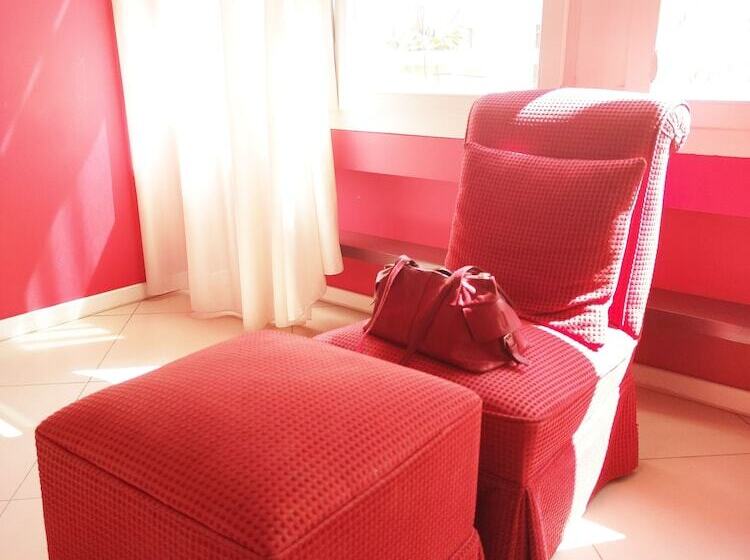 酒店 Palermo Stay Centro 120 Rodionoff & Eleganza E Facilità Di Accesso A Aeroporto E Spiaggia Mondello