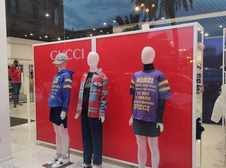 酒店 Palermo Stay Centro 120 Rodionoff & Eleganza E Facilità Di Accesso A Aeroporto E Spiaggia Mondello