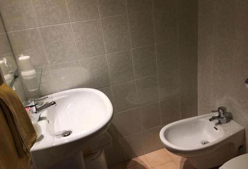 בית מלון כפרי Albergo Erika