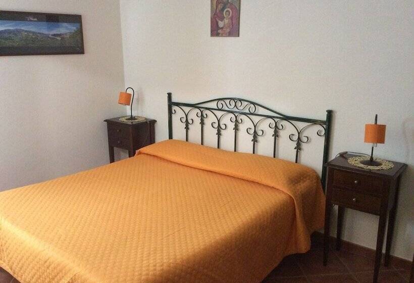 בית מלון כפרי Agriturismo Civarra