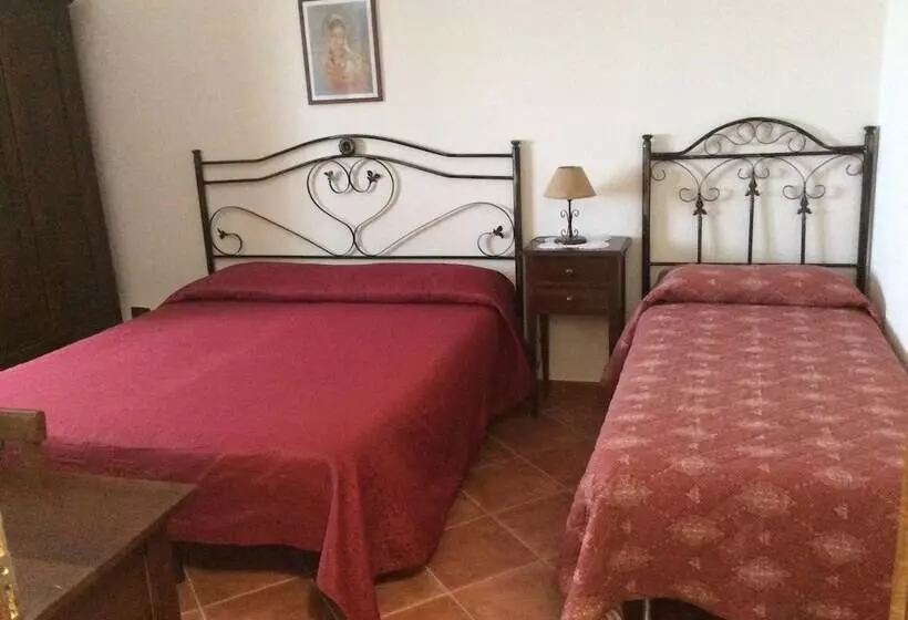 田舎風ホテル Agriturismo Civarra