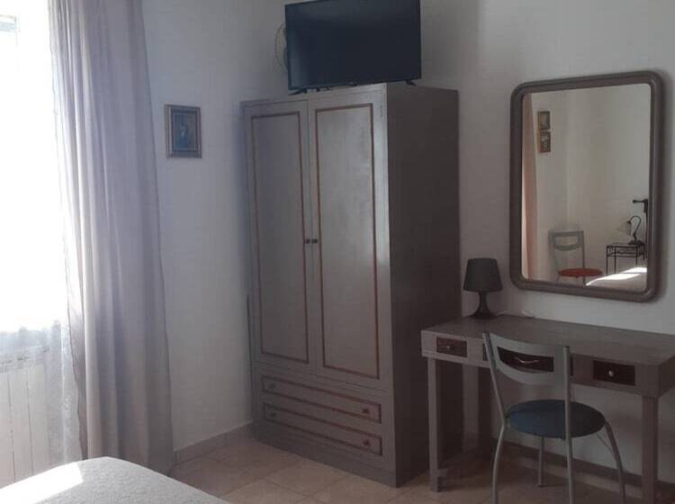 بنسيون Life B&b