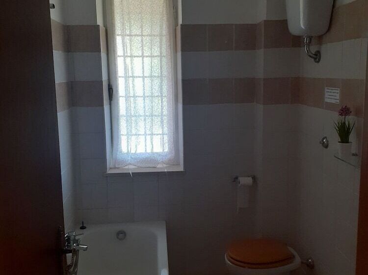 Пансион Life B&b