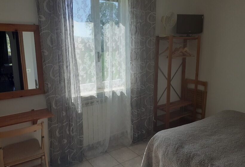 بنسيون Life B&b