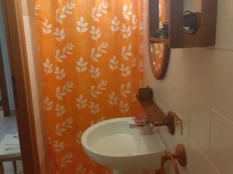 بنسيون Life B&b