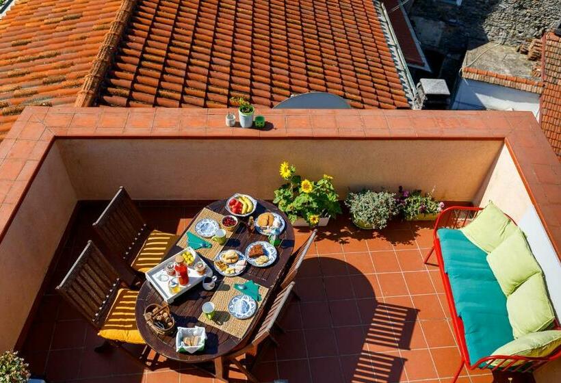 Arvé Castelbianco   B&b E Appartamento