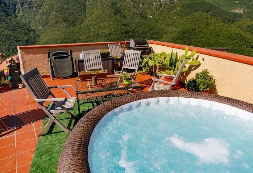 Arvé Castelbianco   B&b E Appartamento