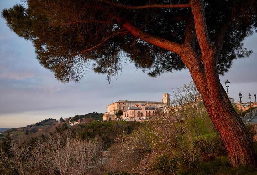 مبيت وإفطار Best Vasto