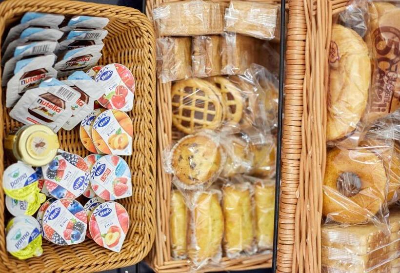 مبيت وإفطار Best Vasto