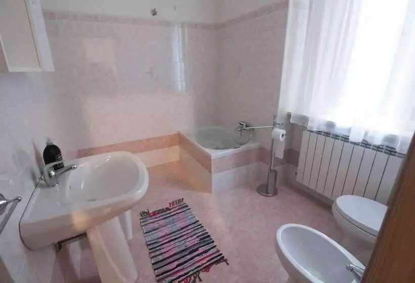 Aamiaismajoitus (B&B) La Marina