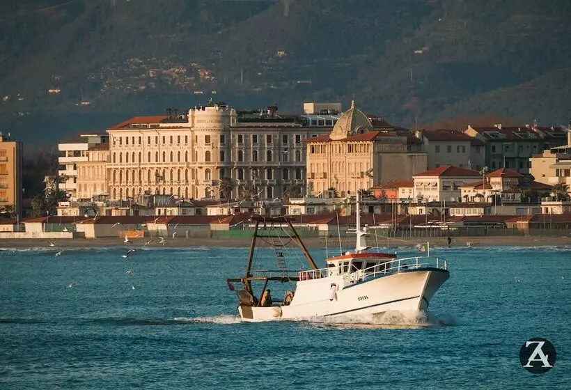 ホテル Camping Viareggio