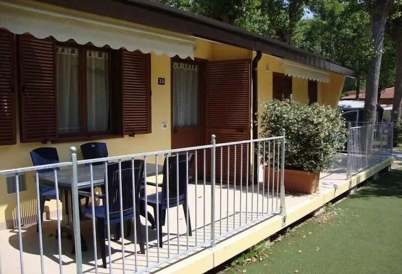 ホテル Camping Viareggio