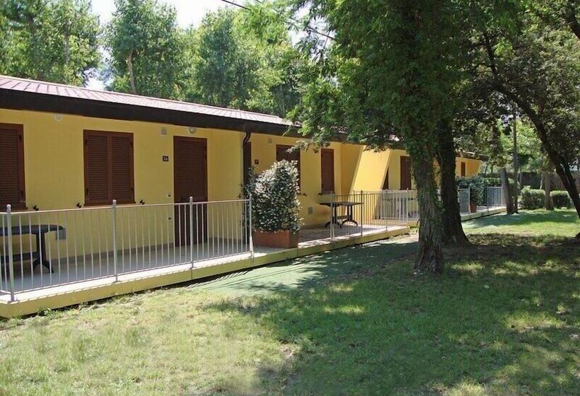 هتل Camping Viareggio