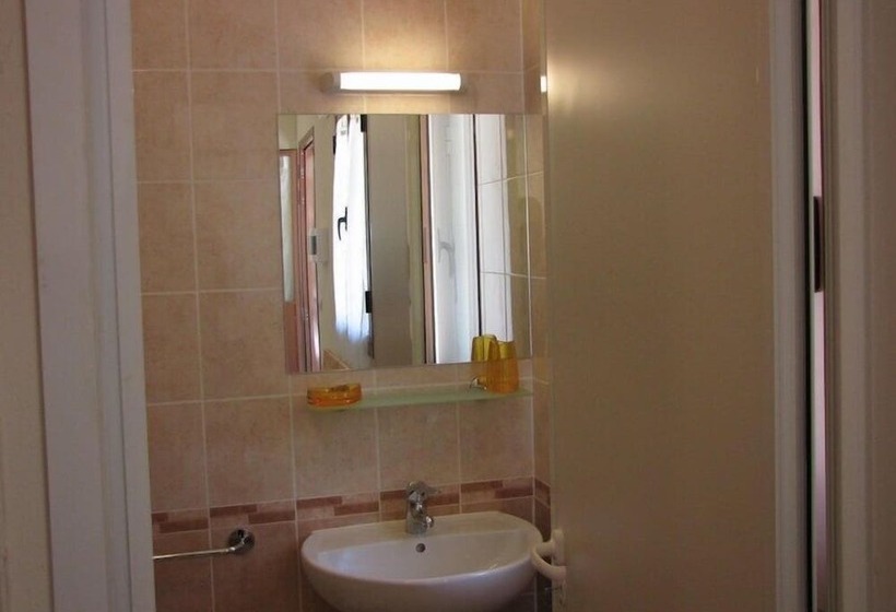 هتل Camping Viareggio