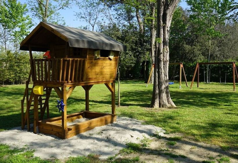 هتل Camping Viareggio