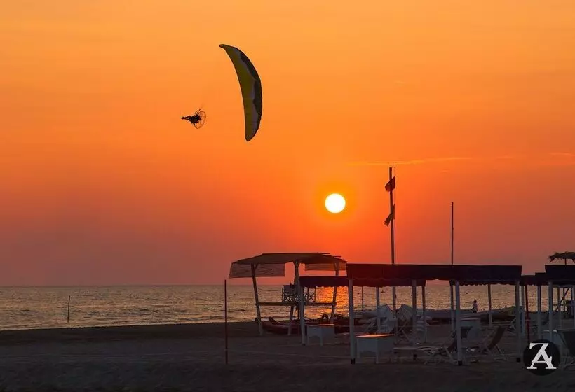 ホテル Camping Viareggio