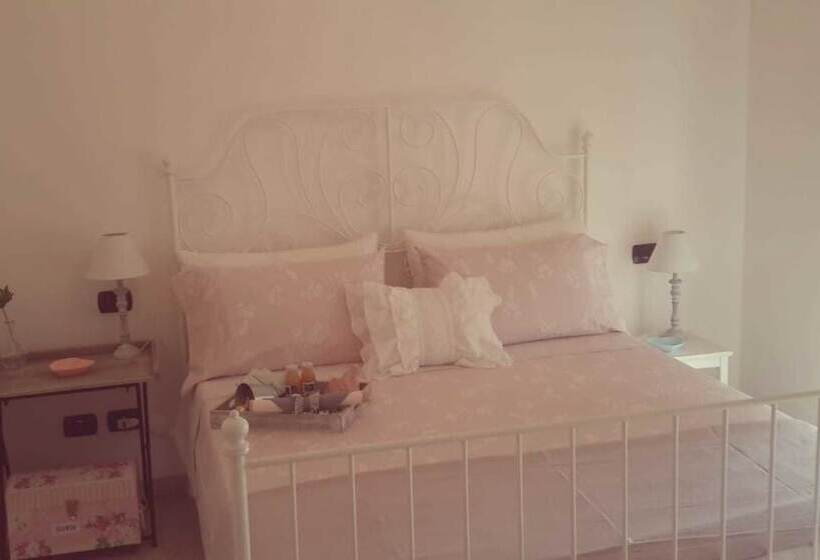 פנסיון Betì House Hearts And Roses Guesthouse