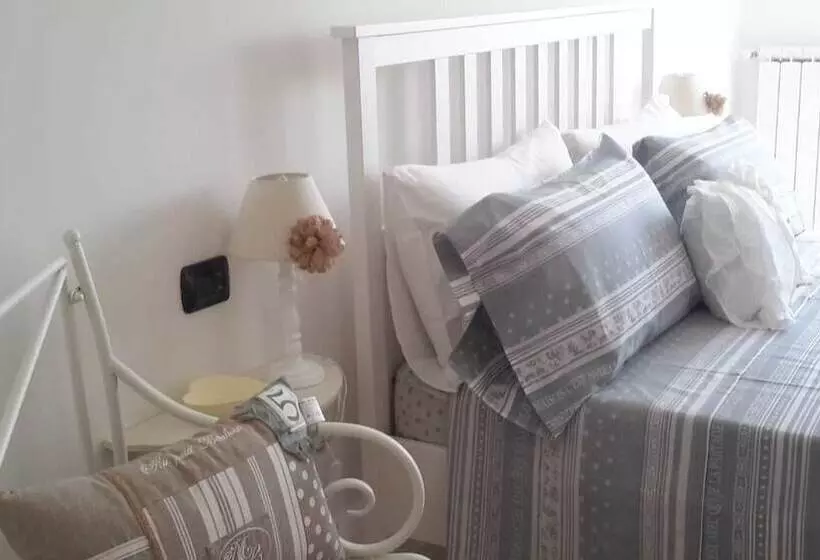 ペンション Betì House Hearts And Roses Guesthouse