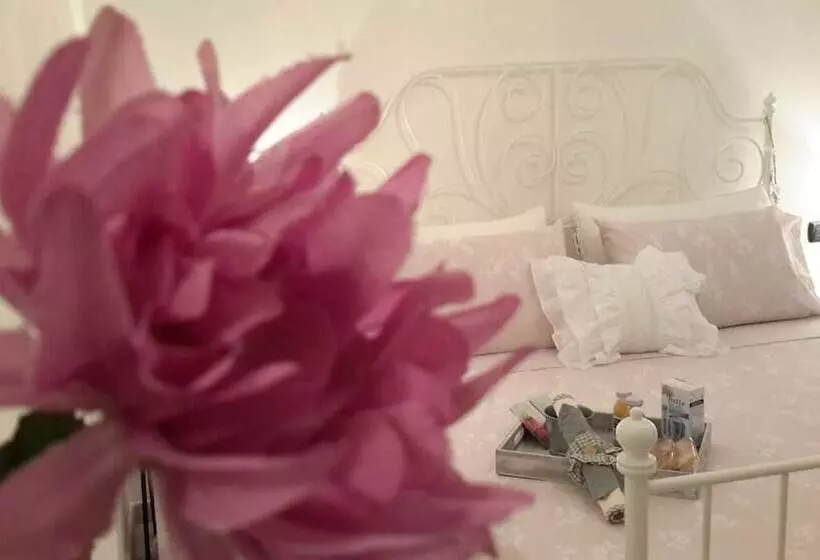 ペンション Betì House Hearts And Roses Guesthouse