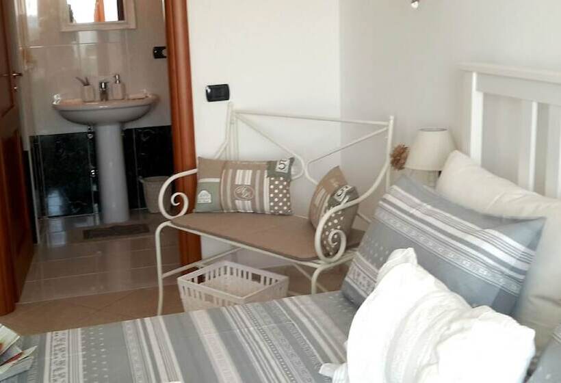 פנסיון Betì House Hearts And Roses Guesthouse