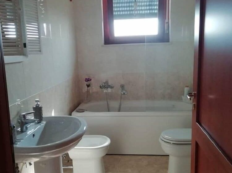 פנסיון Betì House Hearts And Roses Guesthouse