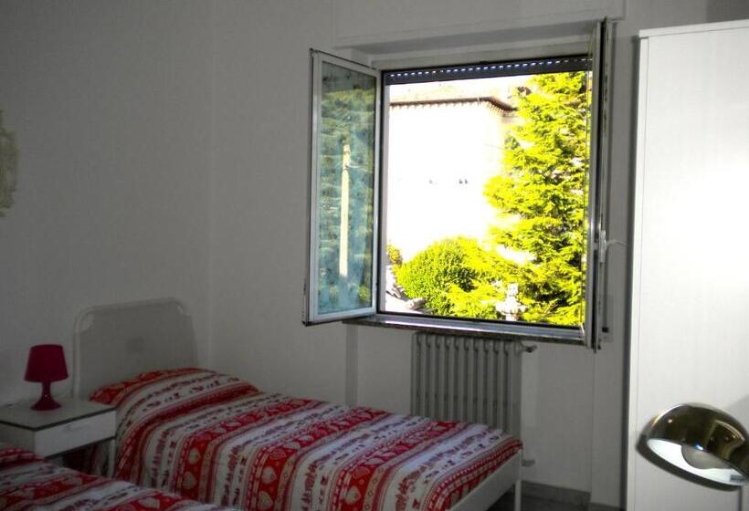 Pensjonat Top Suit Uno   Guest House