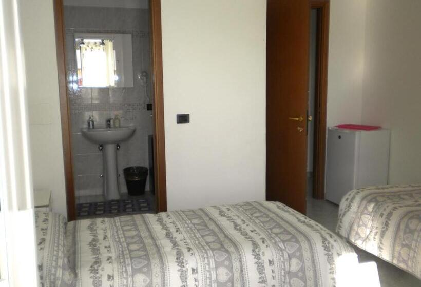 Pensjonat Top Suit Uno   Guest House