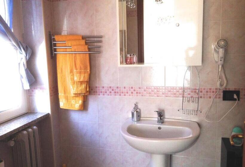 Pensjonat Top Suit Uno   Guest House