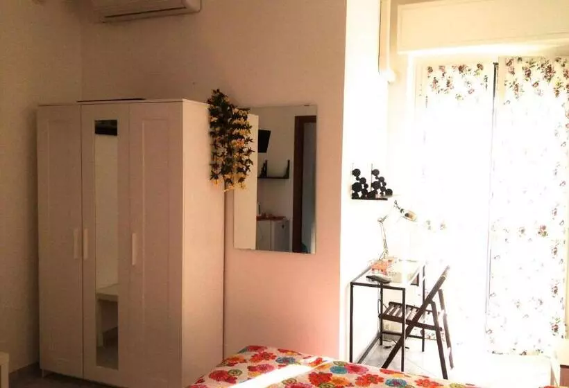 Majatalo Top Suit Uno   Guest House