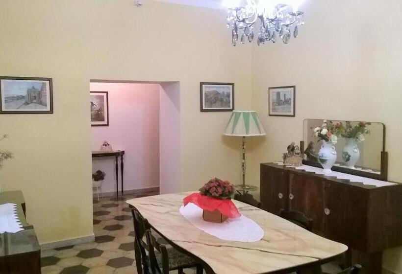 住宿加早餐  Angelina Antica Dimora