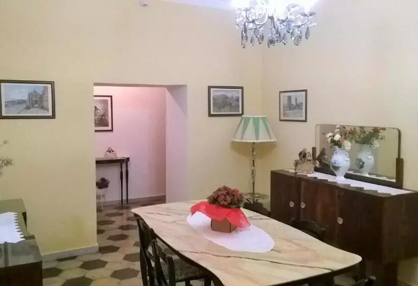 Aamiaismajoitus (B&B) Angelina Antica Dimora