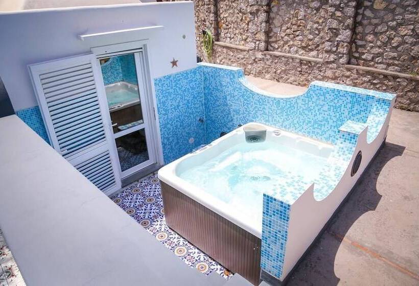 تختخواب و صبحانه Suite Villa Carolina