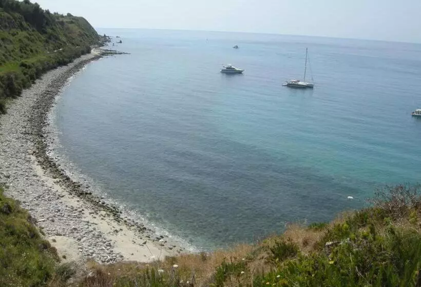 Aamiaismajoitus (B&B) Villa Isabella