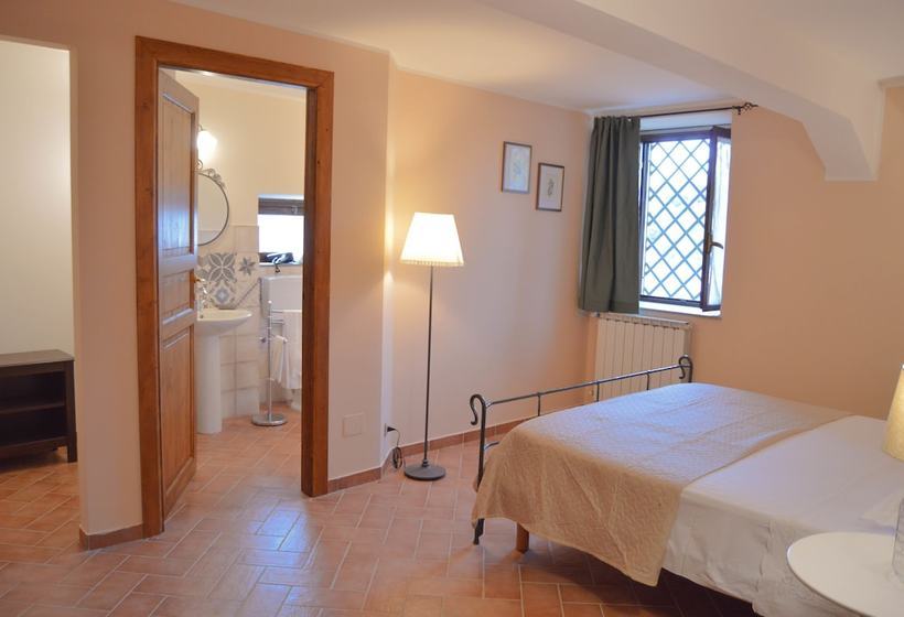 تختخواب و صبحانه La Fagianaia