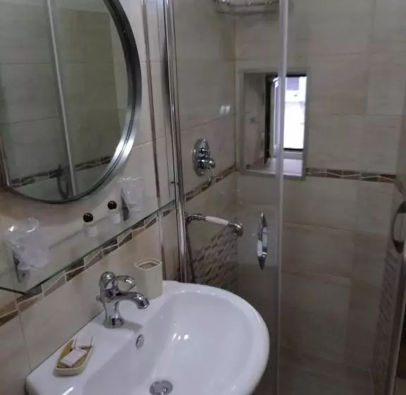 تختخواب و صبحانه La Maison Di Nicoletta
