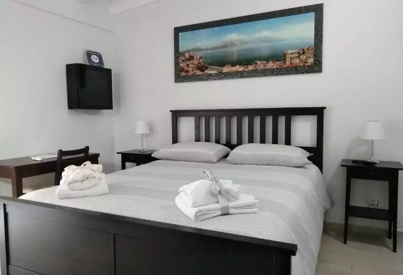 تختخواب و صبحانه La Maison Di Nicoletta