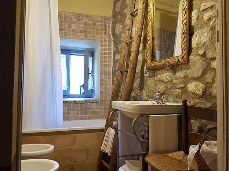 فندق ريفى Domus Etrusca