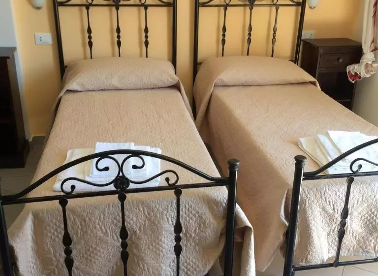 Bed and Breakfast Cala Arenella