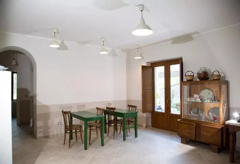 Aamiaismajoitus (B&B) Il Moro Bianco