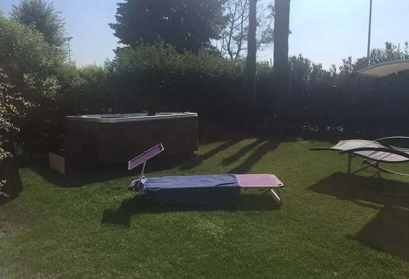 Aamiaismajoitus (B&B) R&b Il Melograno