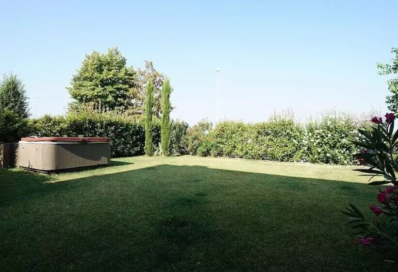 Aamiaismajoitus (B&B) R&b Il Melograno